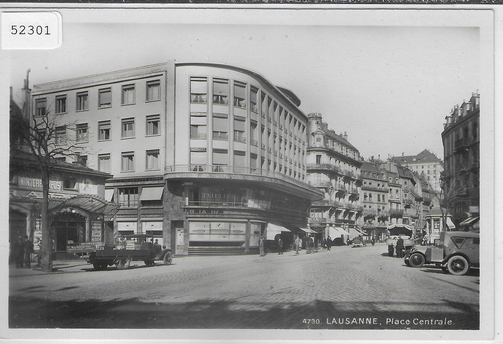 Cartoline postali: Lausanne - Place Centrale - Autos, LKW – Usato da Ettingen venduto da Kartenplanet