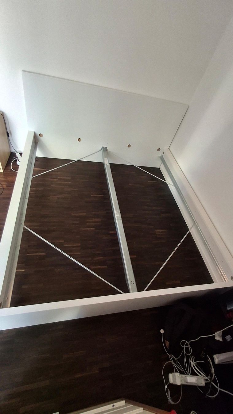 Letti: ikea Malm bed frame 180x200 white – Nuovo (secondo la descrizione) da Zürich venduto da tho_7ptb 1