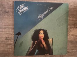 A869/The Pinups Hollywood Eyes