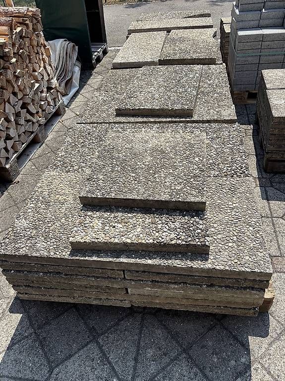 Bodenbeläge: Waschbetonplatten – Gebraucht aus Gränichen von fordfocus87 1