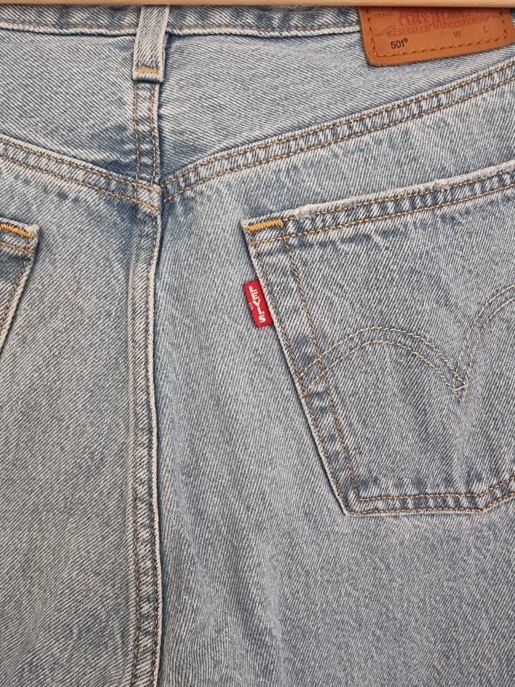 Levi's Jeans: Levi's 501 Jeans Straight W27 L30 – Gebraucht aus Thun von angerber 4