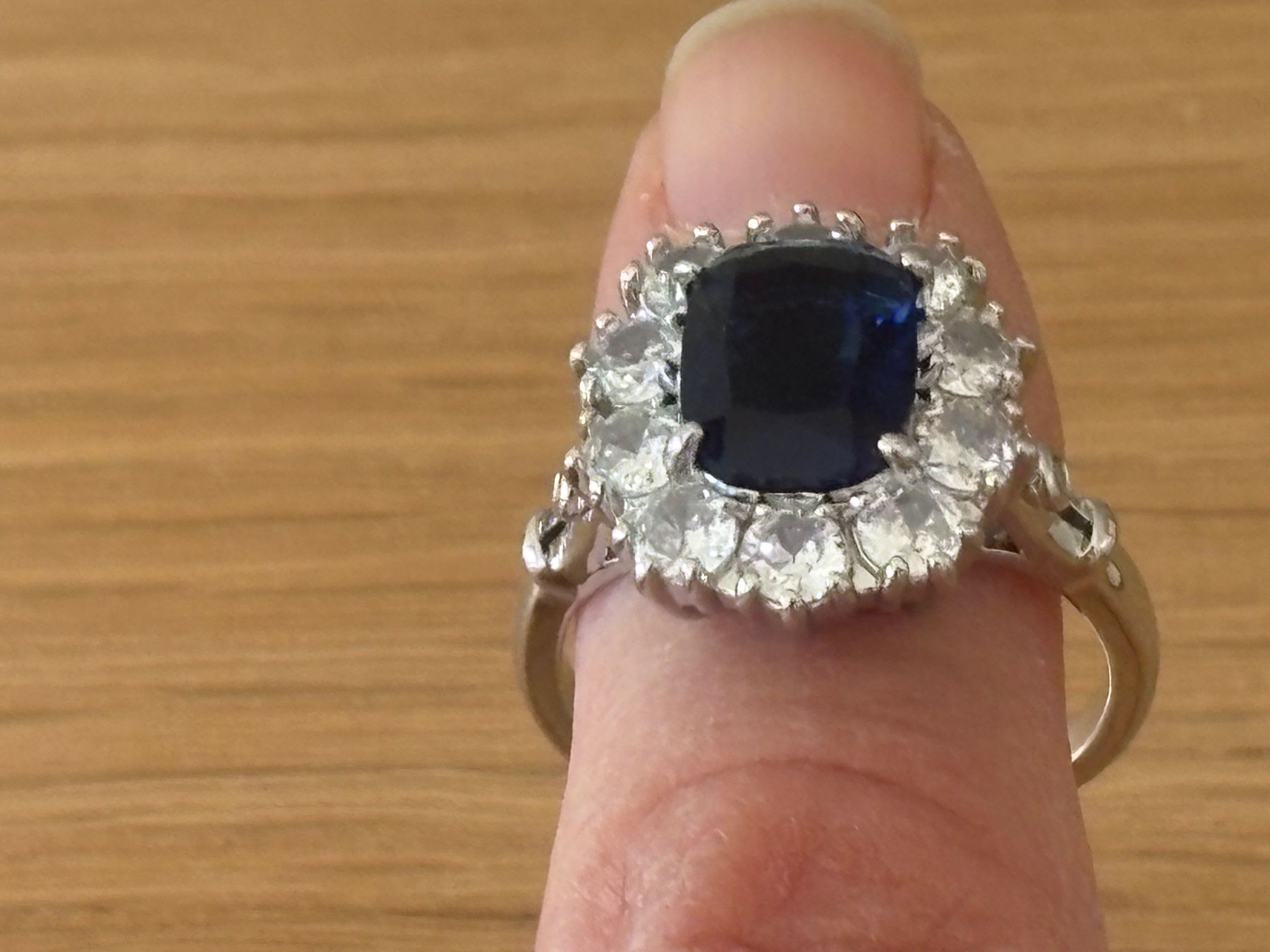 Anelli: Luxus Elegante Gr.18/8 Ring Farbe: Silber/blau – Nuovo (secondo la descrizione) da Biel-Bienne venduto da Roserosse13 6