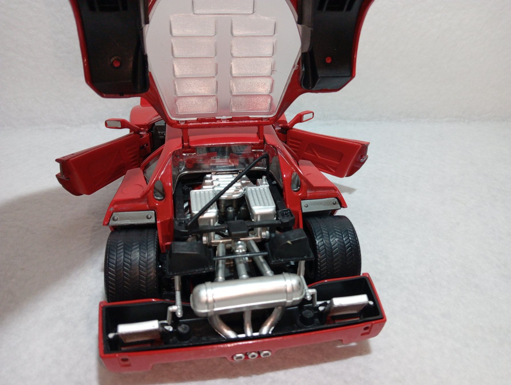 Modellautos: Ferrari F40 – Gebraucht aus Huttwil von Secondtrain 4