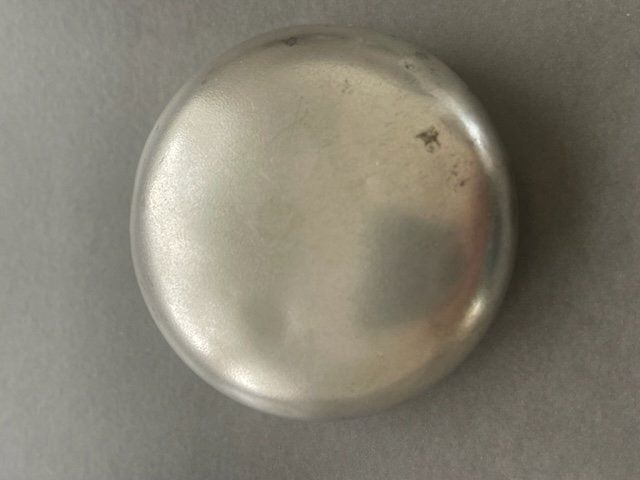 Autres soins & cosmétiques: MUTTERGOTTES PILLENDOSE - NEUSILBER – D'occasion à Honau par sainj 1