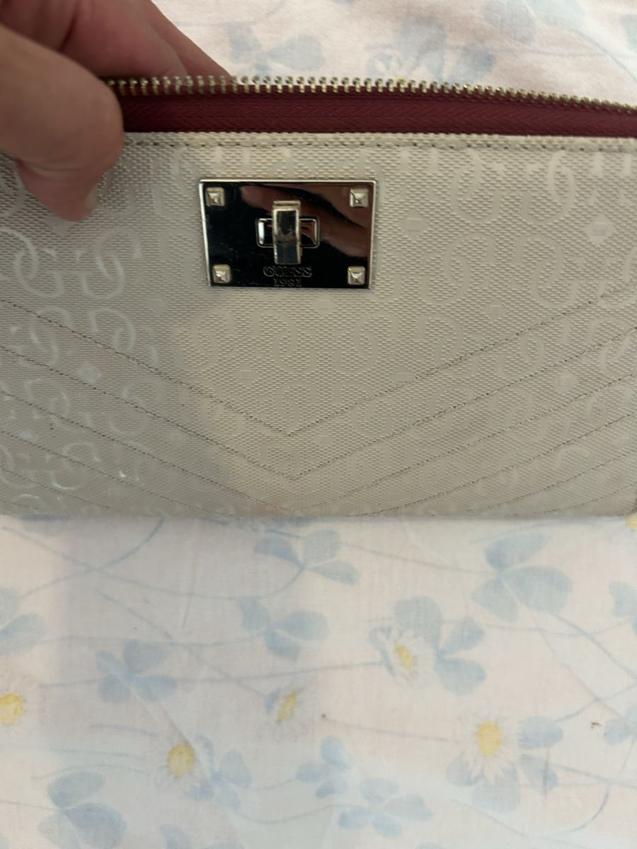 Guess Portamonete: Portafoglio Guess  con cerniera zip – Usato da Personico venduto da Giovinted28 2