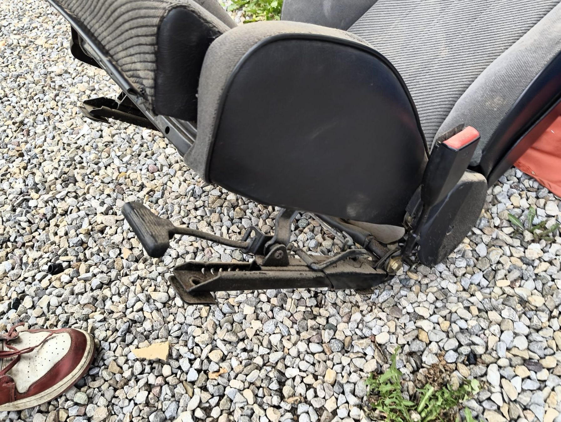 BMW Accessori per altri veicoli: Bmw E30 Sportsitz – Usato da Frauenfeld venduto da ett_57y9 1
