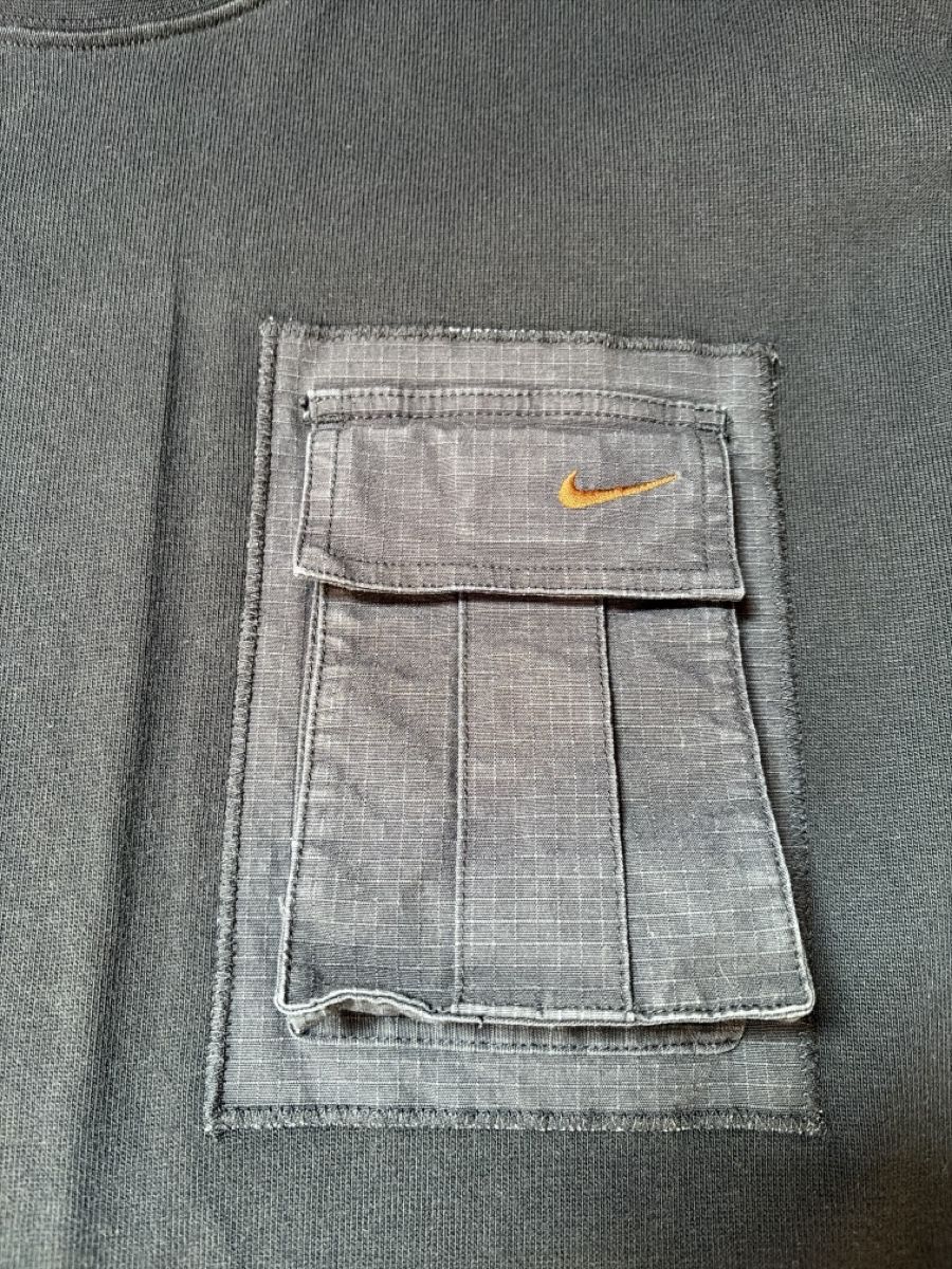 Nike T-shirt: Nike X Travis Scott Tshirt Schwarz  – Usato da Visperterminen venduto da lgresell 1