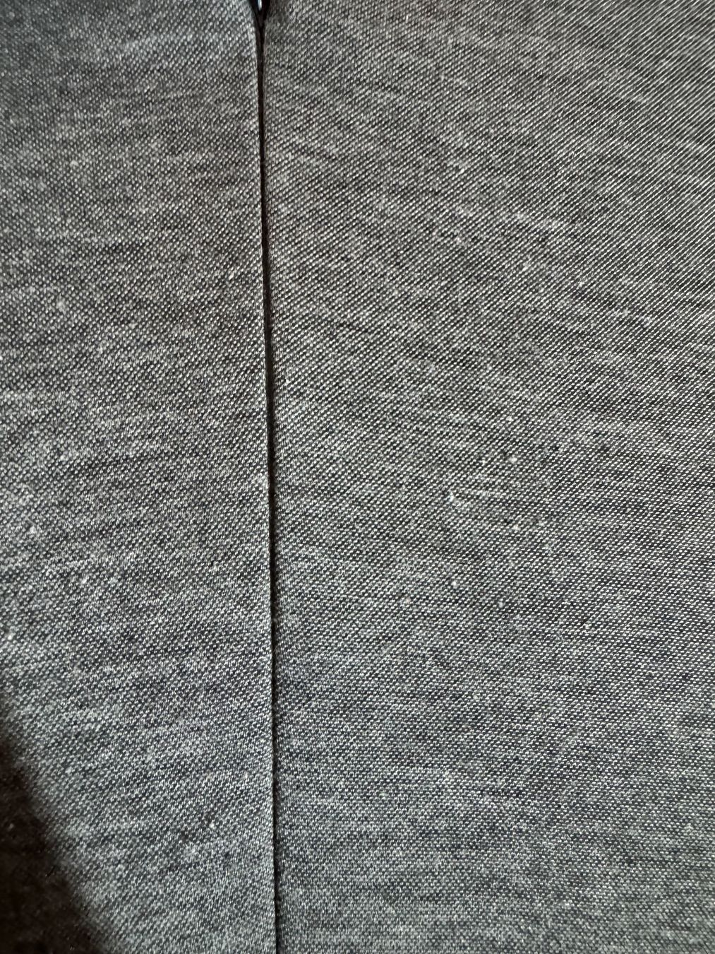 Vestiti: Graues Etuikleid Gr. M – Usato da Grosswangen venduto da second_hand_dress 5