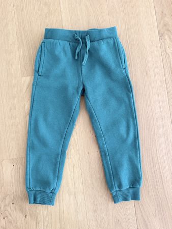 Hose Gr. 104