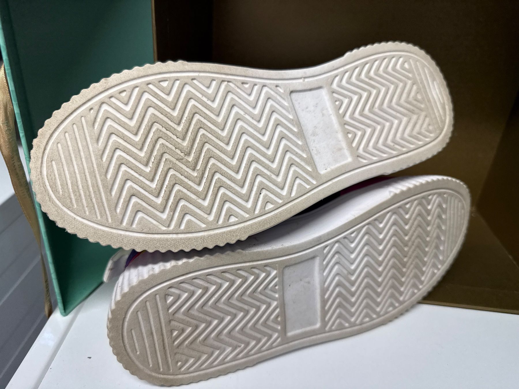 Scarpe da donna: SCHUHE 37 – Usato da Birr venduto da WalkyriaM 2