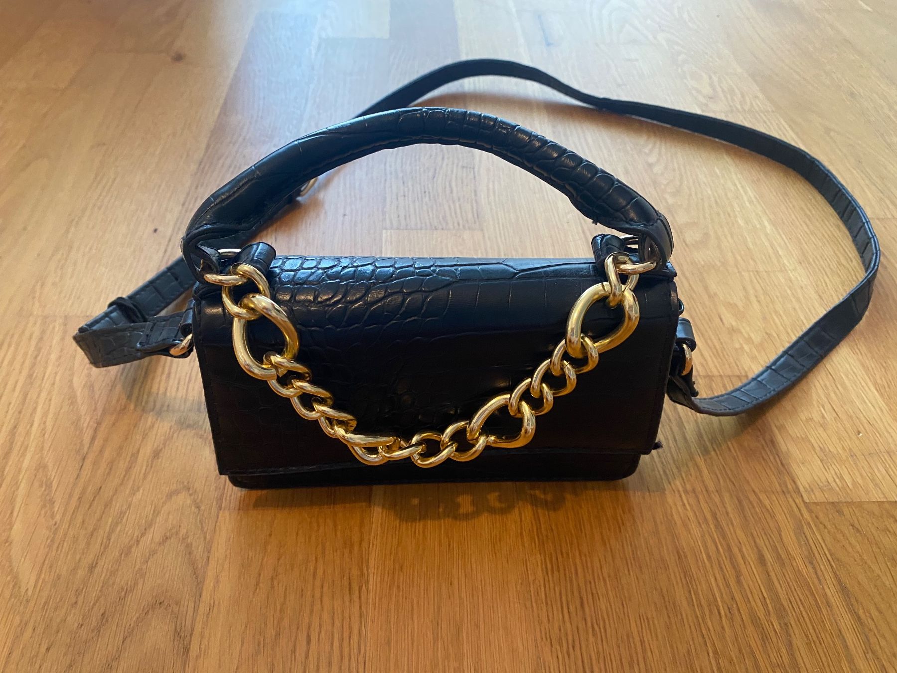 Primark Borse da donna: kleine Handtasche schwarz – Nuovo (secondo la descrizione) da Riedholz venduto da lenibeni03 1