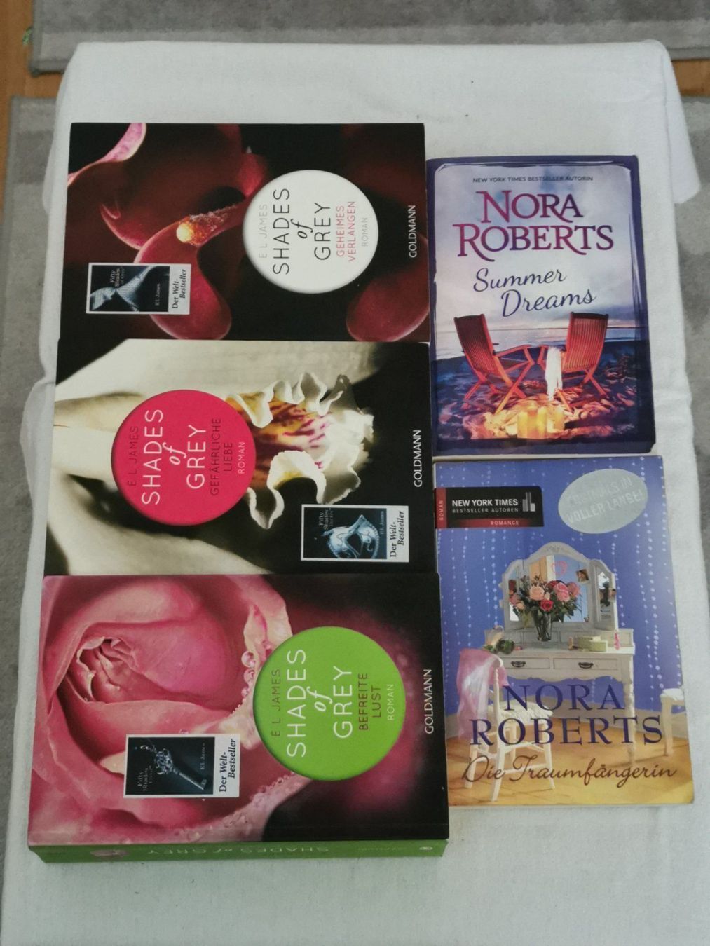 Bücher: Bücherpaket Shades Roberts – Neu (gemäss Beschreibung) aus Seewen SZ von pakosshop 4