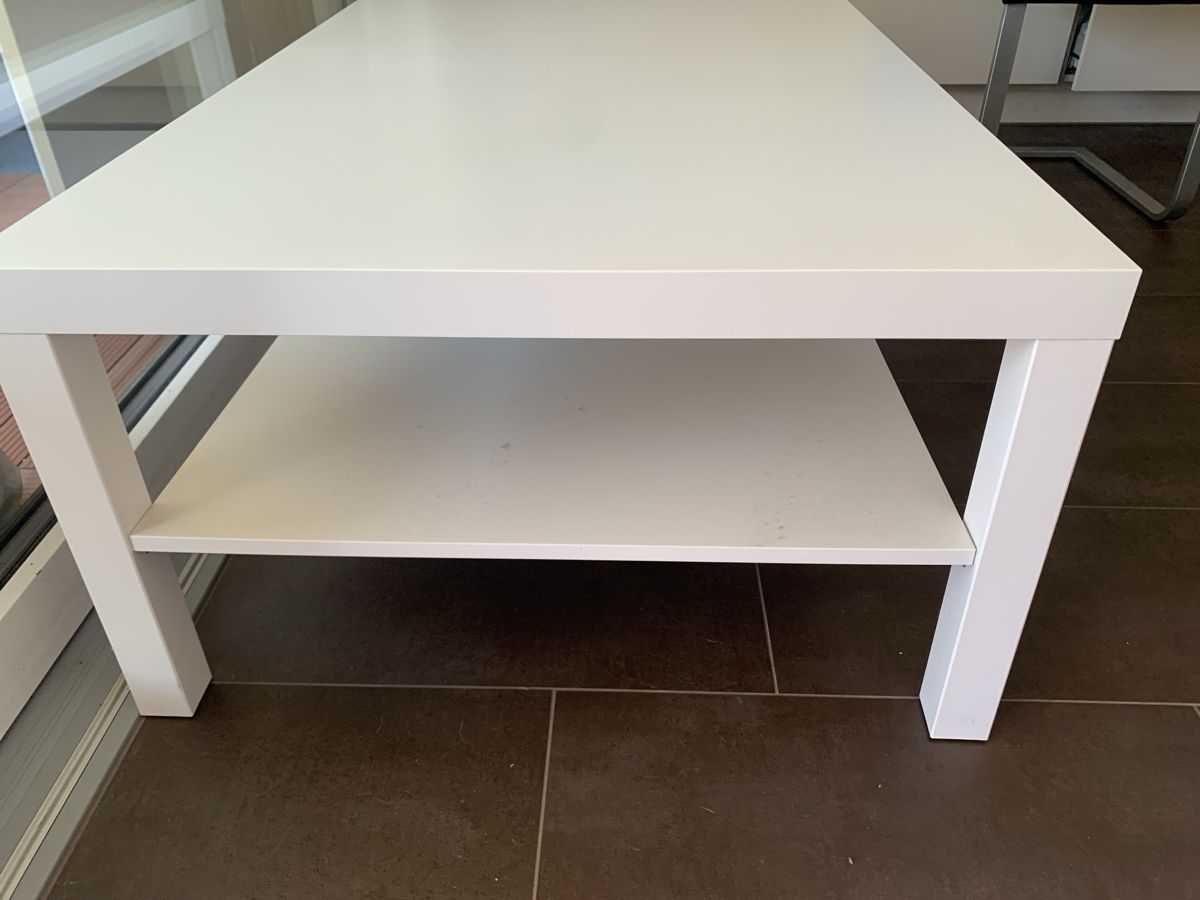Tische: Ikea Couchtisch weiss mit Ablage gut erhalten – Gebraucht aus Baar von thats4you
