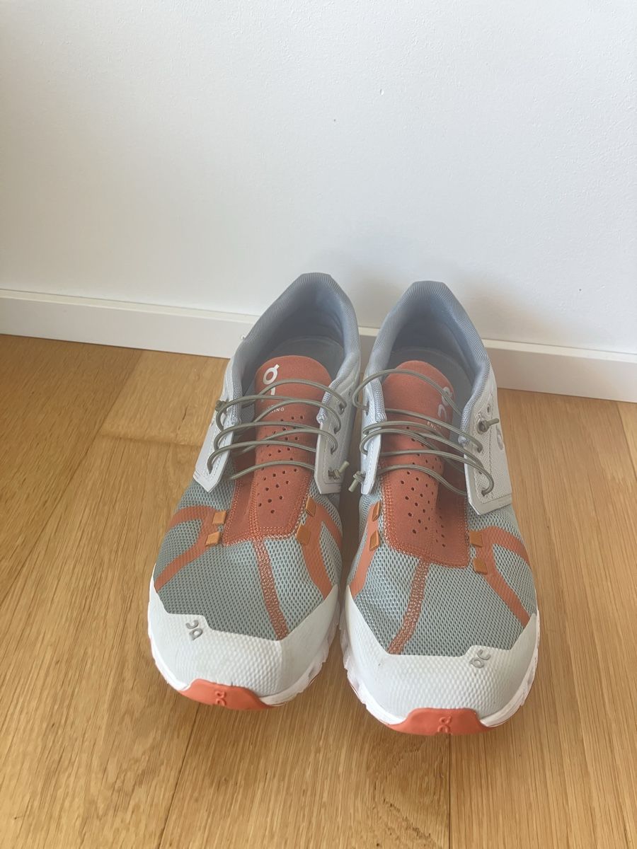 On Herrenschuhe: Chaussures On Running Cloud 70/30 – Gebraucht aus La Tour-de-Trême von gum_f9vk