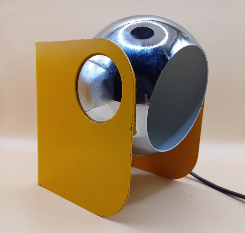 Lampe space age des années 1990, en laiton nickelé et en aluminium, 40 cm