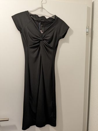 PRADA Kleid Schwarz (EUR 38)