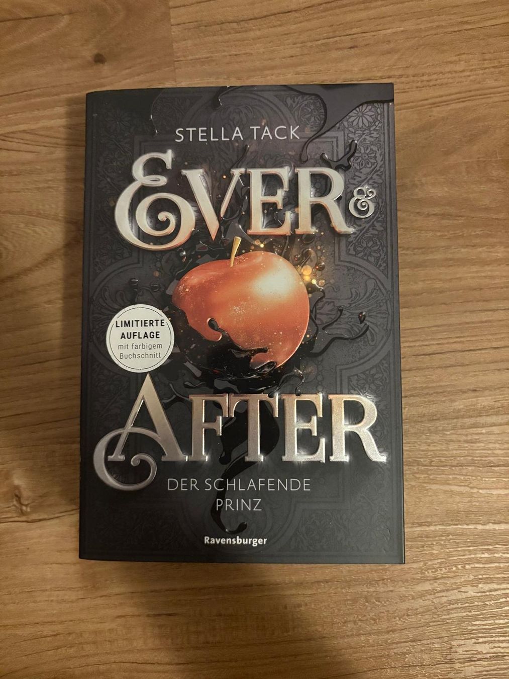 Livres: Ever & After - Buch mit Farbschnitt – Neuf (Voir description) à Niederteufen par alb_86bm