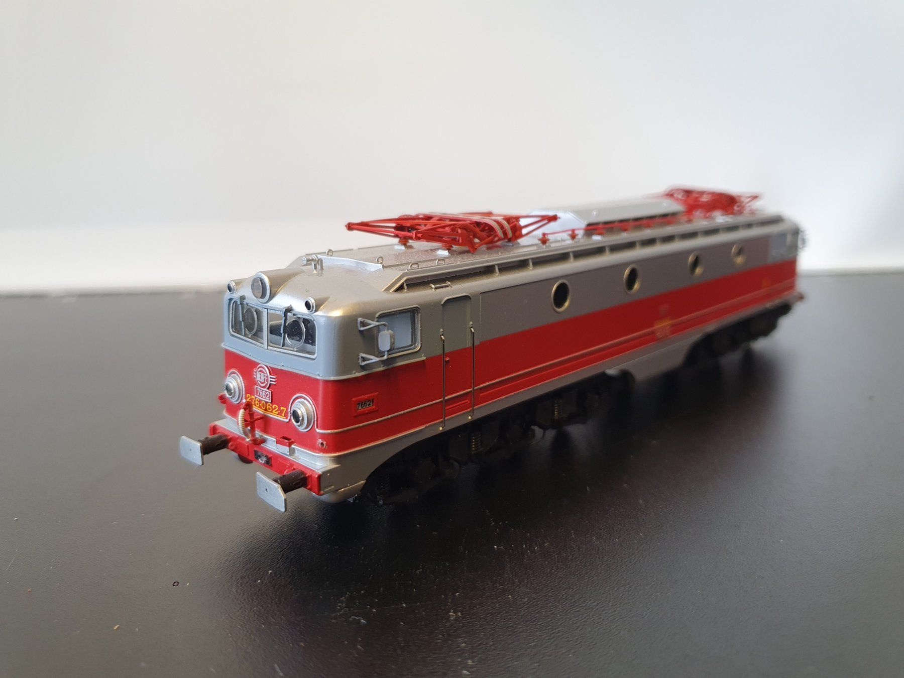 Modellini di ferrovie: ELECTROTREN:DC: RENFE E-LOK 276-062-7 DEFEKT – Difettoso da Biglen venduto da taunus82