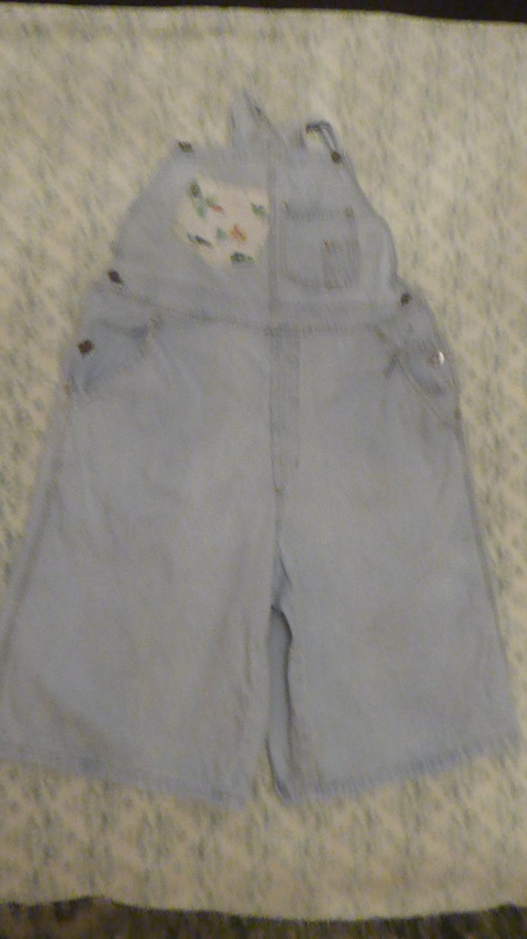 Jeans: Jeans kurze Latzhose  Gr 42 – Usato da Sargans venduto da Benziner 1