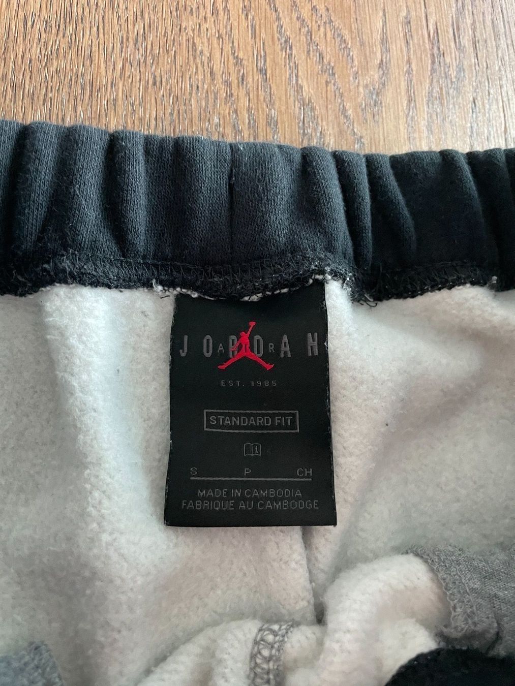 Nike Hosen: Pantalon Nike – Gebraucht aus Morges von Igp10 3