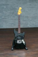 Fender Mustang 1977 – Made in USA – Vintage – frisch ab Serv