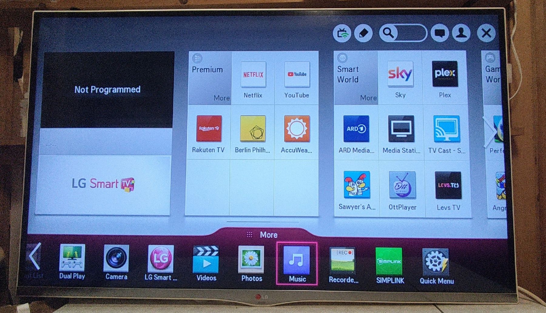 LG Televisori: LG 47LA6678 TV Remote Control  – Usato da Zollikofen venduto da okjass