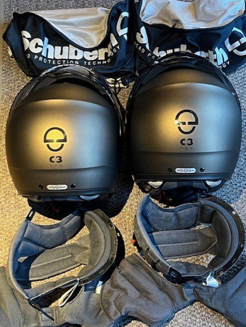 Casques motos modulable 2 x Schuberth C3 Pro avec SRC 3