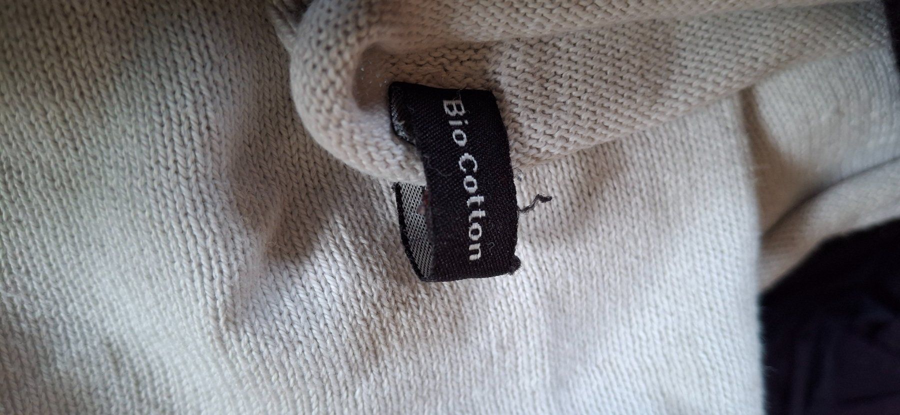 Maglioni & Felpe: Schöner Bio Cotton Naturaline Pullover M – Usato da Brienz BE venduto da mondchatz1 7