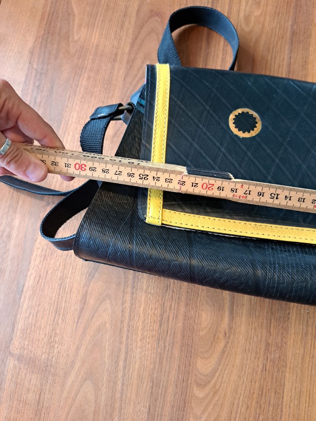 Taschen für Damen: Tasche – Gebraucht aus magden von cam_w2ff 4