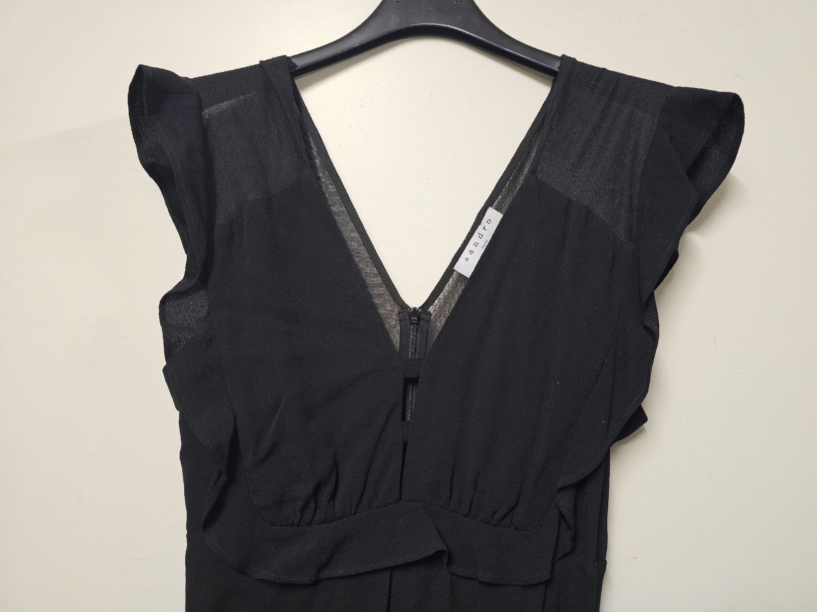 Sandro Vestiti: Robe Noire Sandro/Coupe originale,stylée, chic/Viscose/T:38 – Nuovo (secondo la descrizione) da Basel venduto da Paloma6261 7