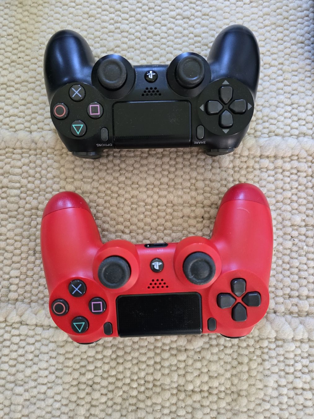 Sony Konsolen: PS4 (CUH-7216B) – Gebraucht aus Pfaffhausen von paulstanley 3