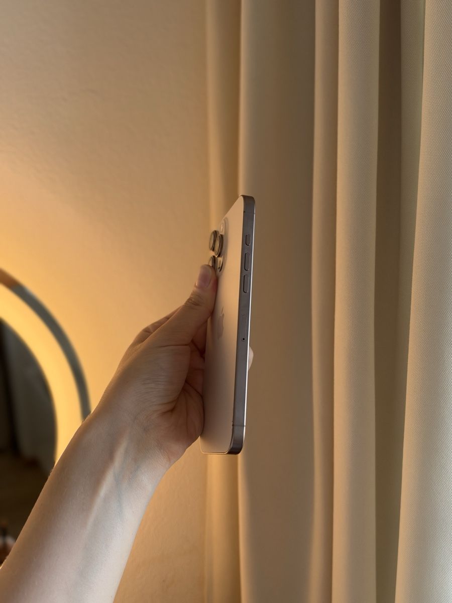 Apple Portables: IPhone 16 Pro 256GB Titanium desert – D'occasion à Wil SG par nanoface67 2