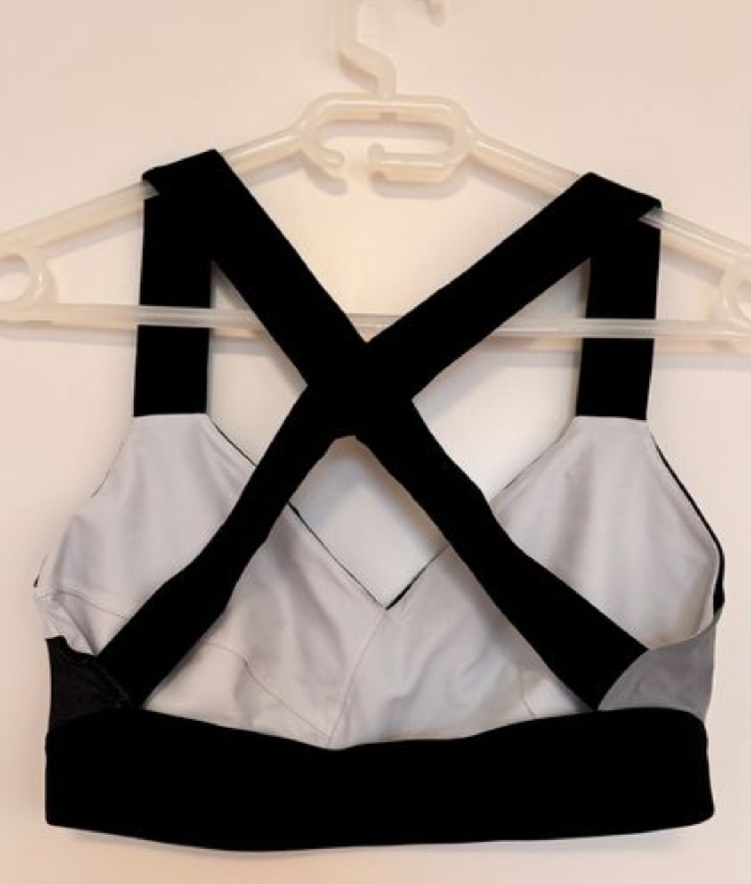 Altra biancheria intima: Brassière de Sport M  – Usato da Lausanne venduto da Cognitia 1
