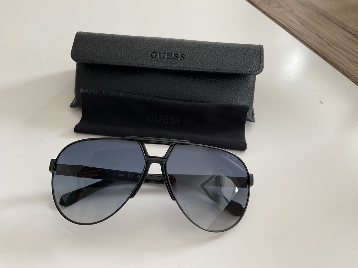 Guess Occhiali & Lenti: Sonnenbrille Guess – Nuovo (secondo la descrizione) da Chur venduto da Meili81 1