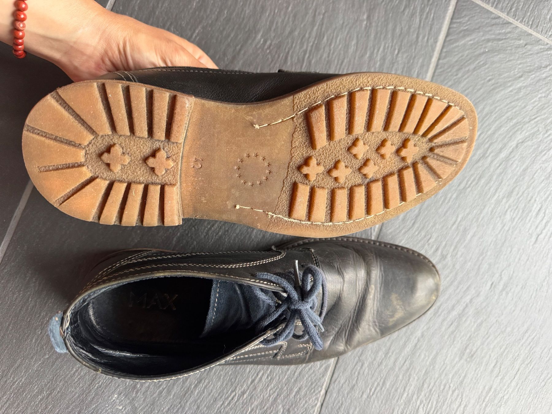Scarpe da uomo: Herren Boots Leder, Gr.  43 – Usato da Unterseen venduto da itslisasp 1