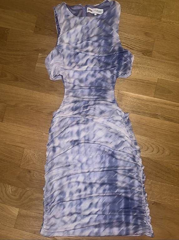Vestiti: Zara Tüllkleid – Usato da Zürich venduto da Koller.S