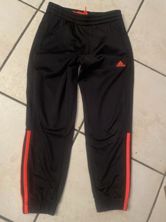 Adidas Kinder Trainingshose schwarz Gr.128 guter Zustand