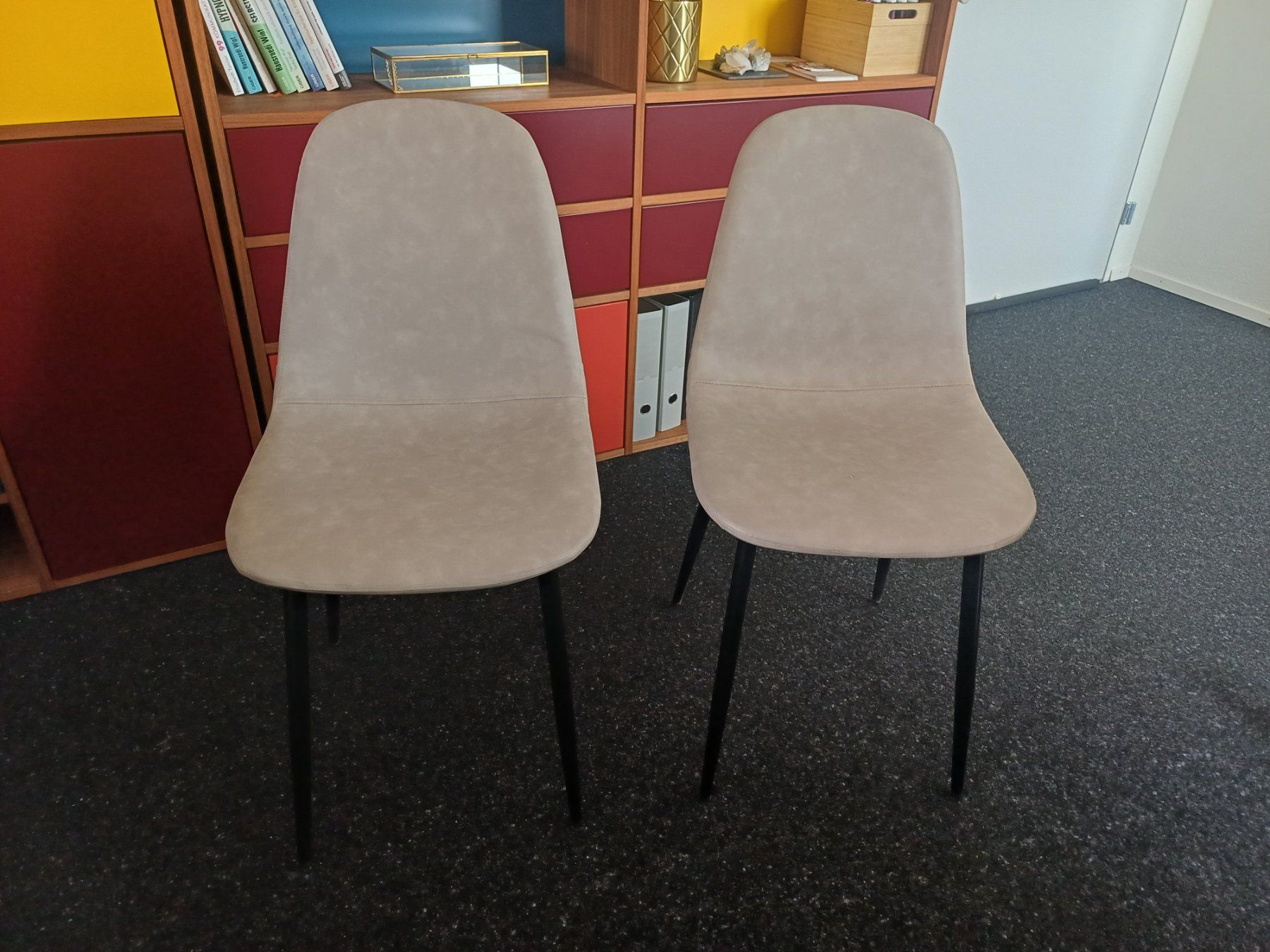 Chaises: 2 Stühle – D'occasion à Affoltern am Albis par inf_pjs8