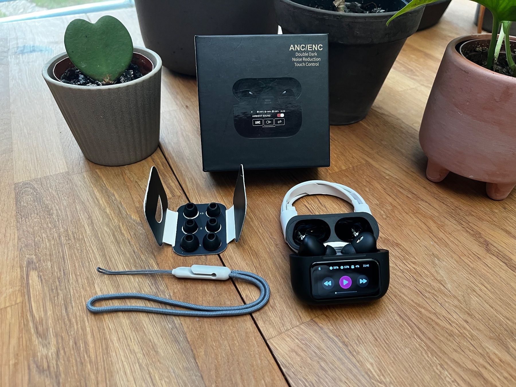 Cuffie: Matt Schwarz Buds mit Display & Noise Cancelling – Nuovo e nell'imballaggio originale da Winterthur venduto da AlienStore