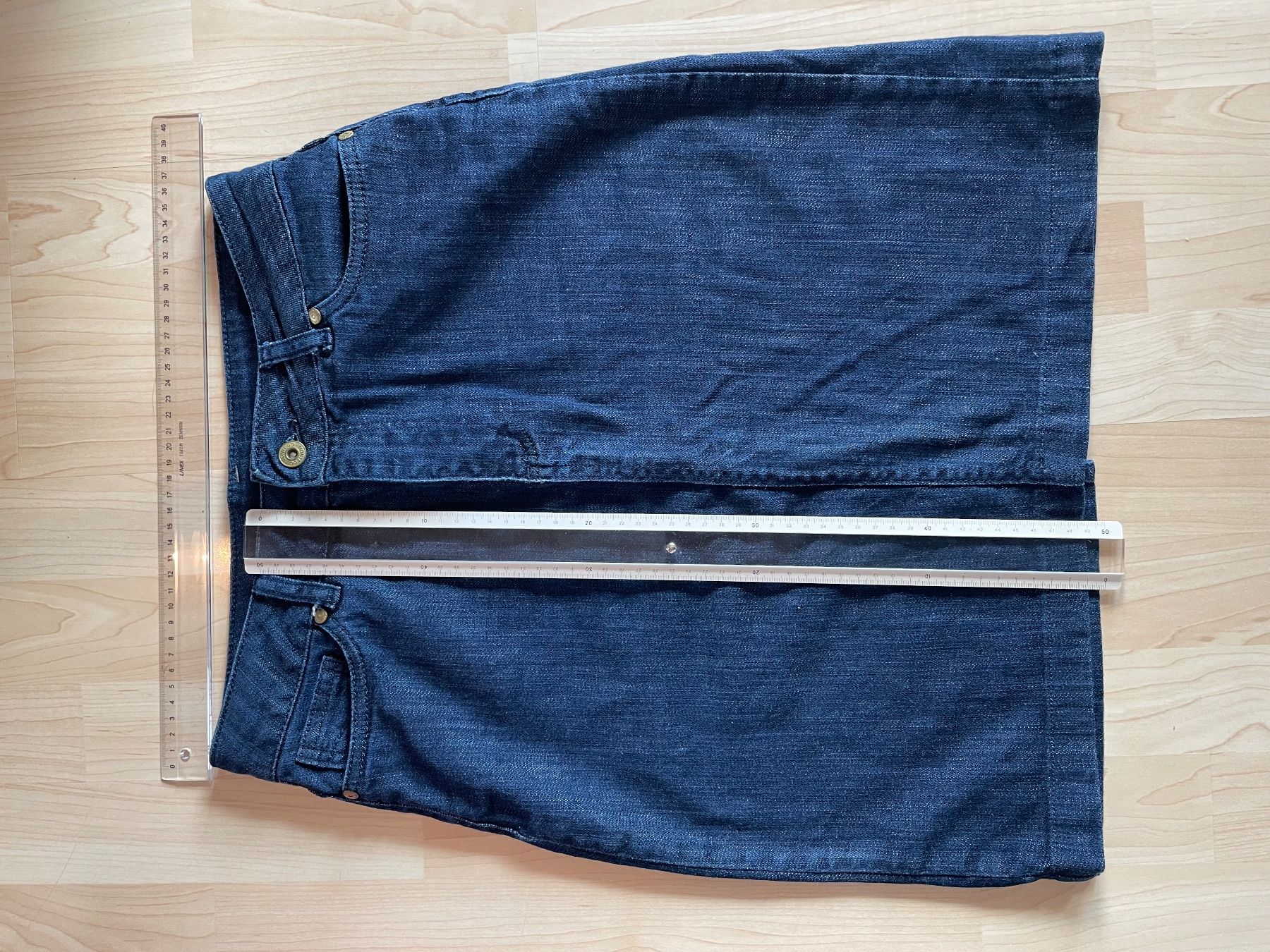 Gonne: Jeans. Mini-Jupe, Stretch – Usato da Köniz venduto da kupu-kupu 3
