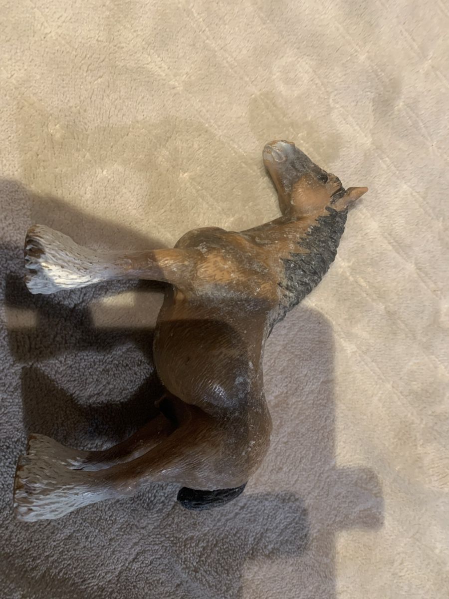 Schleich Jouets: 3 Pferde 1 Fohlen – D'occasion à Richterswil par irenemiz
