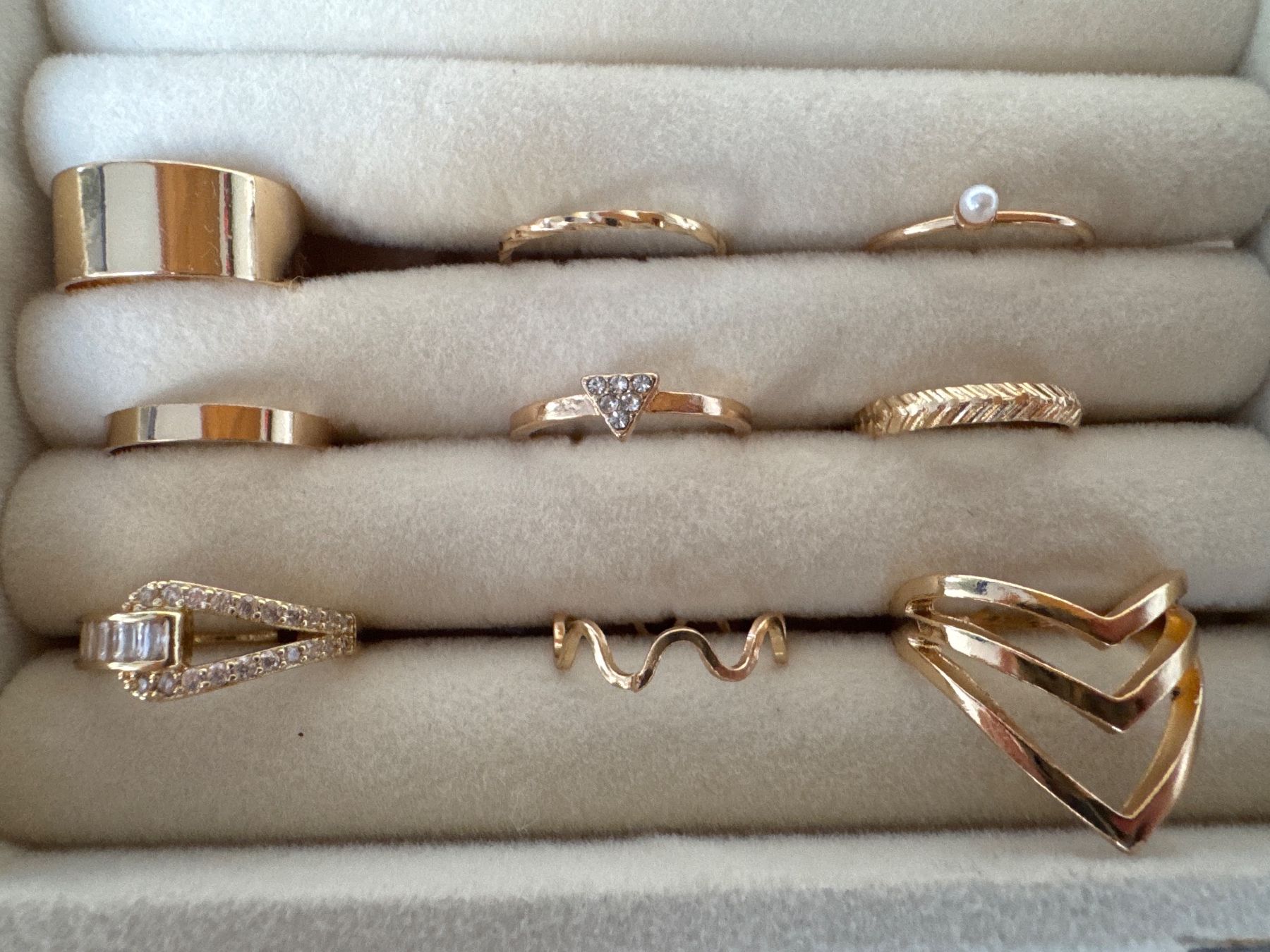 Ringe: Fingerringe- Modeschmuck – Gebraucht aus Geuensee von jes_9xyk