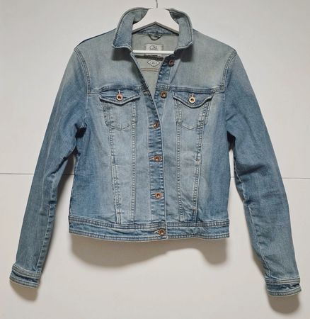 Schöne Damen Jeansjacke Gr. 44 
