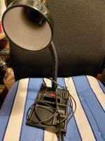 2 lampe  bureau ou de chevet en métal noir vintage et métal