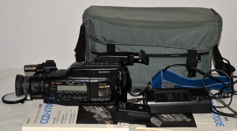 CAMESCOPE SONY HANDYCAM VIDEO 8mm CCD-F500E En panne