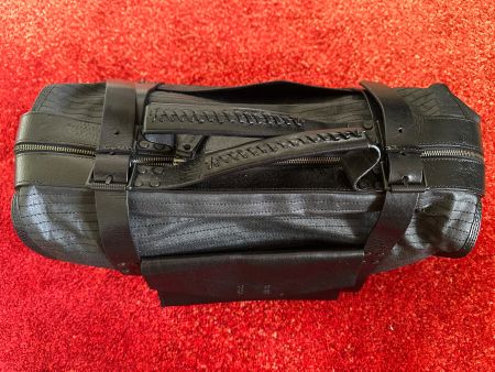 Elegante Diesel Unisex-Reisetasche – Schwarz