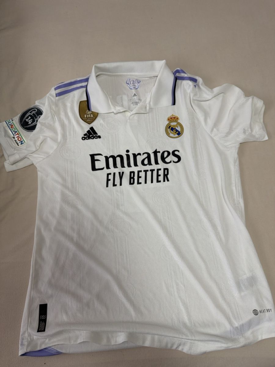 Leibchen & Hosen: Orginales Authentic Real Madrid Trikot Grösse L David Alaba – Neu (gemäss Beschreibung) aus Kreuzlingen von pfc_9jzb