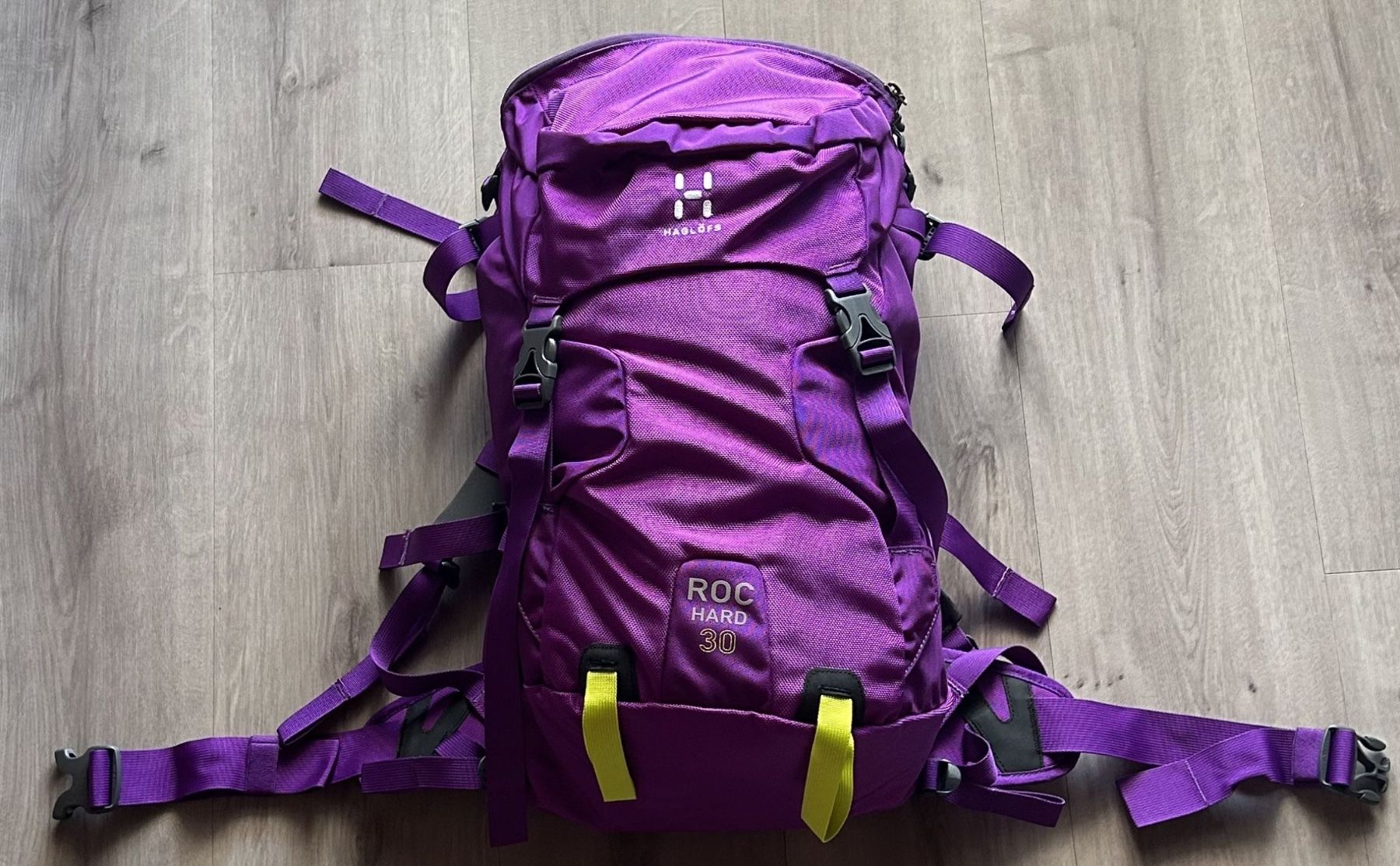 Haglöfs Zaini: Haglöfs ROC Hard 30 Rucksack – Nuovo (secondo la descrizione) da Hofstetten b. Brienz venduto da summer_11
