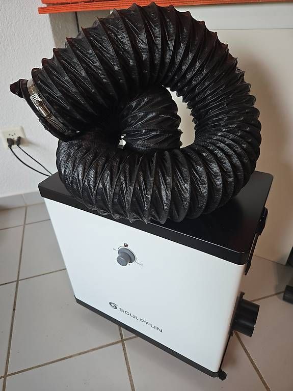 Purificatori d'aria: Air Purifier - Absauggerät mit Luftfilter – Usato da Kloten venduto da Kenneth_Iselin