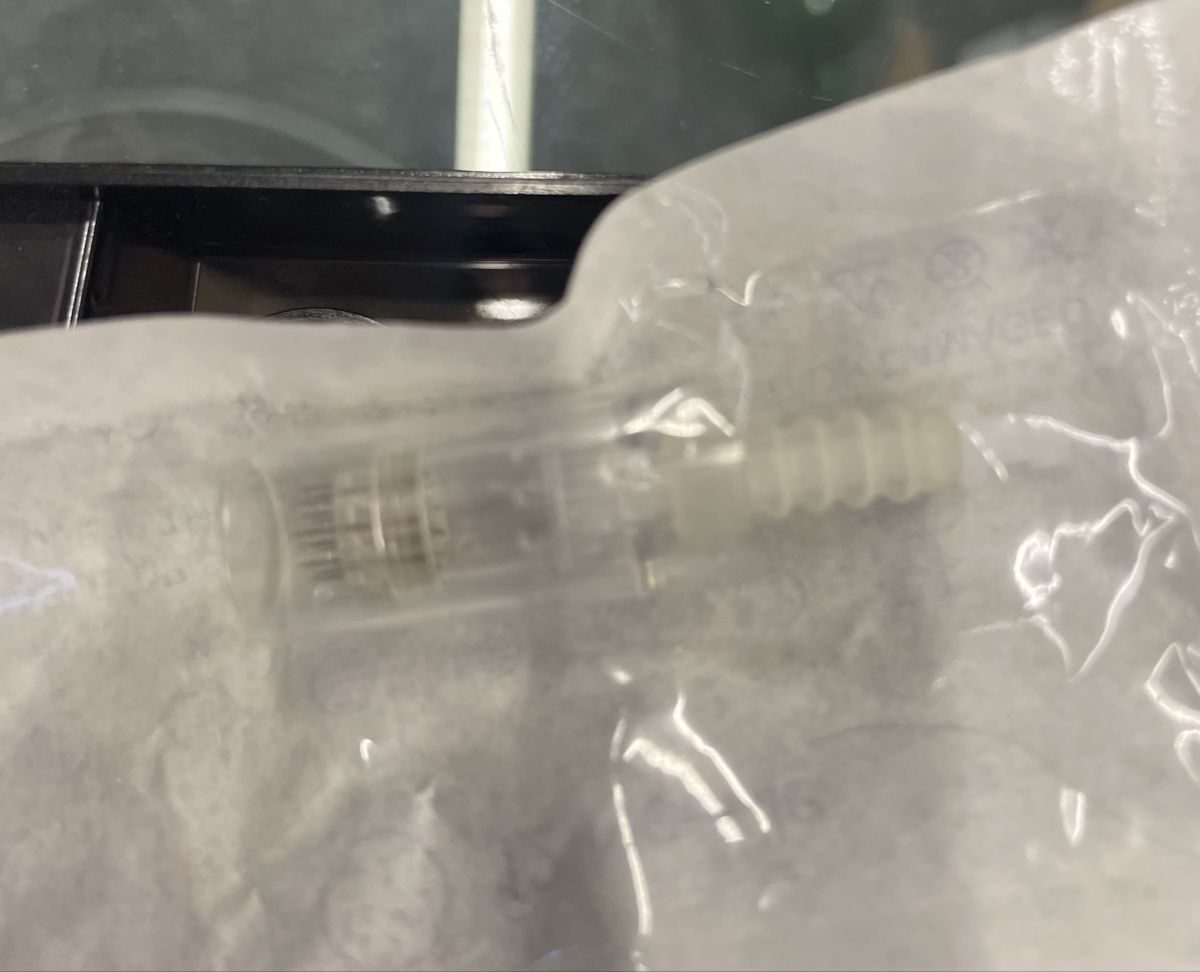 Soins du visage: Micro Needle Therapy System - Neuwertig! – Neuf (Voir description) à Au ZH par Jaggy4 4